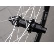 gravel karbonové výplety DUKE Baccara RX 56/DT 350 New Black/Berd 1.382 g